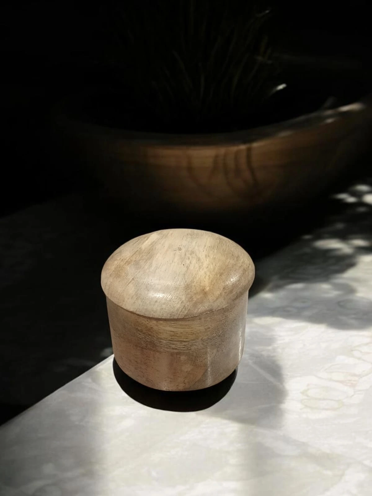 Circle Jar With Lid - Image 2