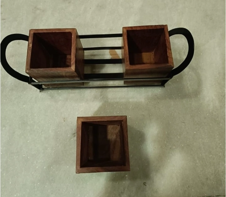 Cutlery Holder ( wroughtiren stand )