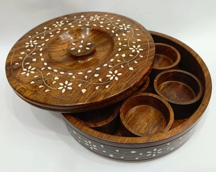 Masala box White work 10"