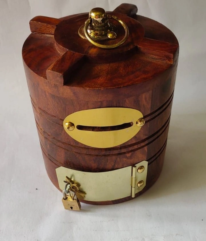 Tank - Image 4