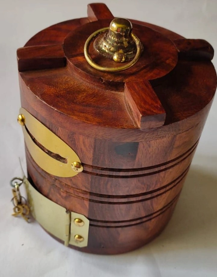 Tank - Image 2