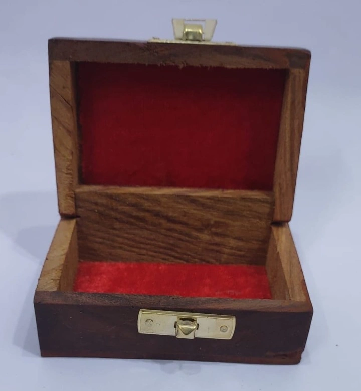 Box In Brass Work - Image 3