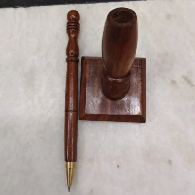 Pen Stand